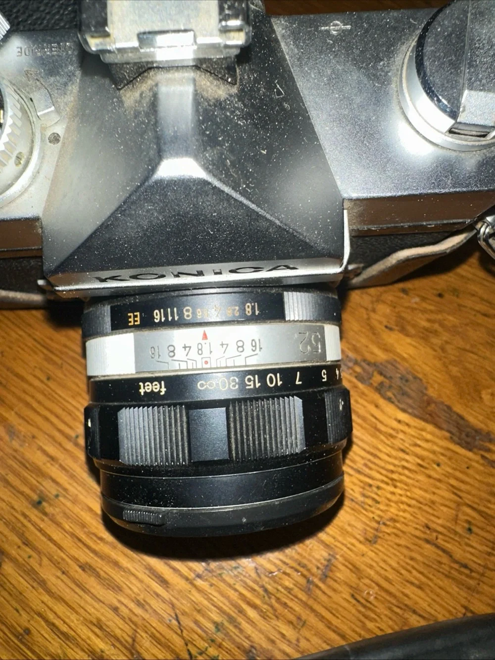 Vintage 35mm Camera in Black - Classic Film SLR